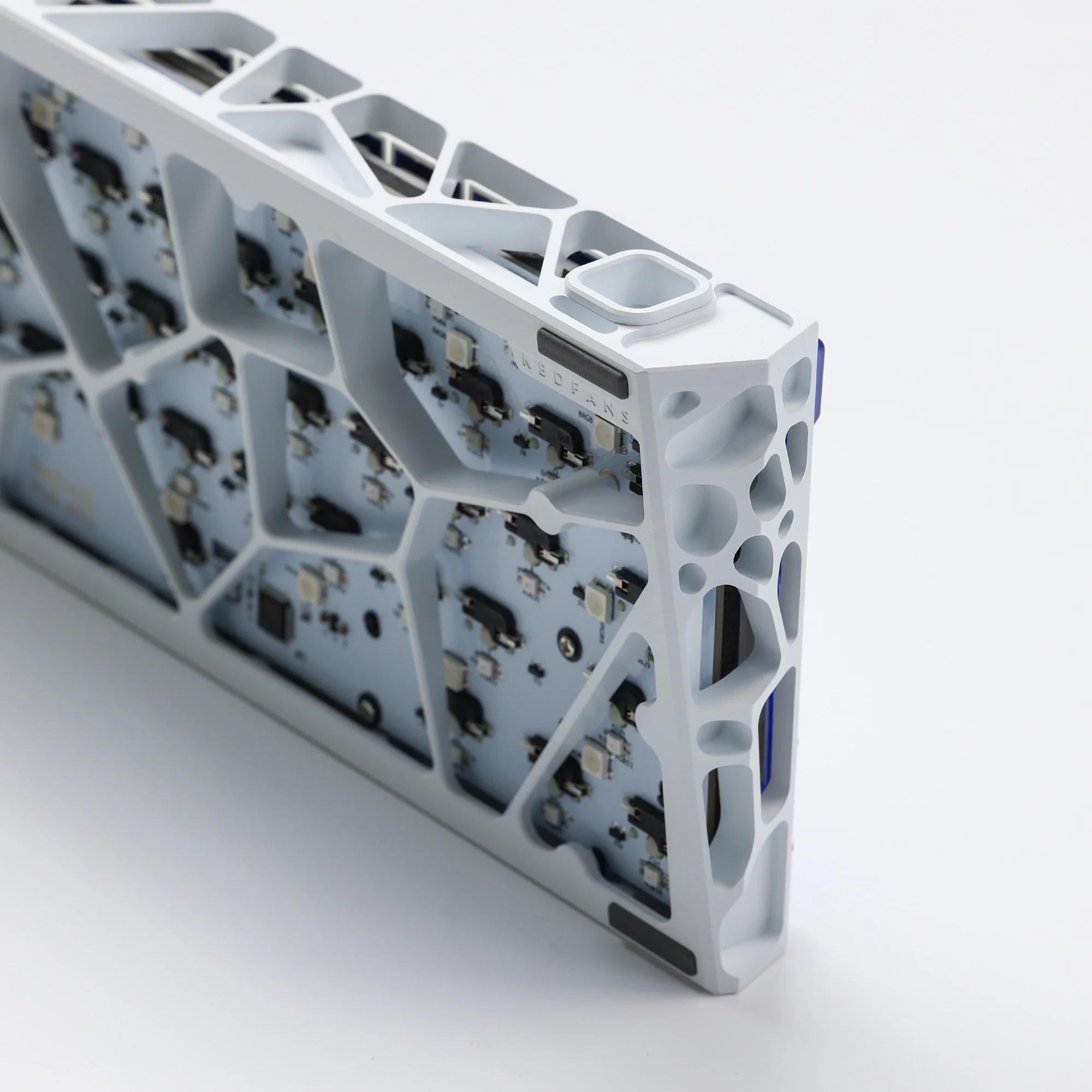 Ready to use Holy60 Keyboard with PBTfans Klein Blue R3